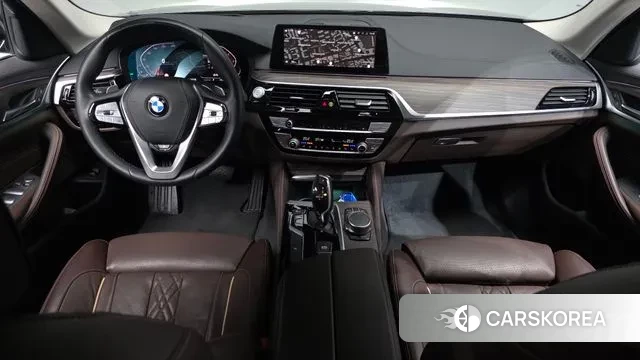 BMW 5 Series (G30) id 3736610 из Кореи 17