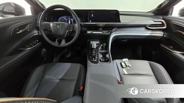 Toyota Crown Crossover id 4964091 из Кореи 30