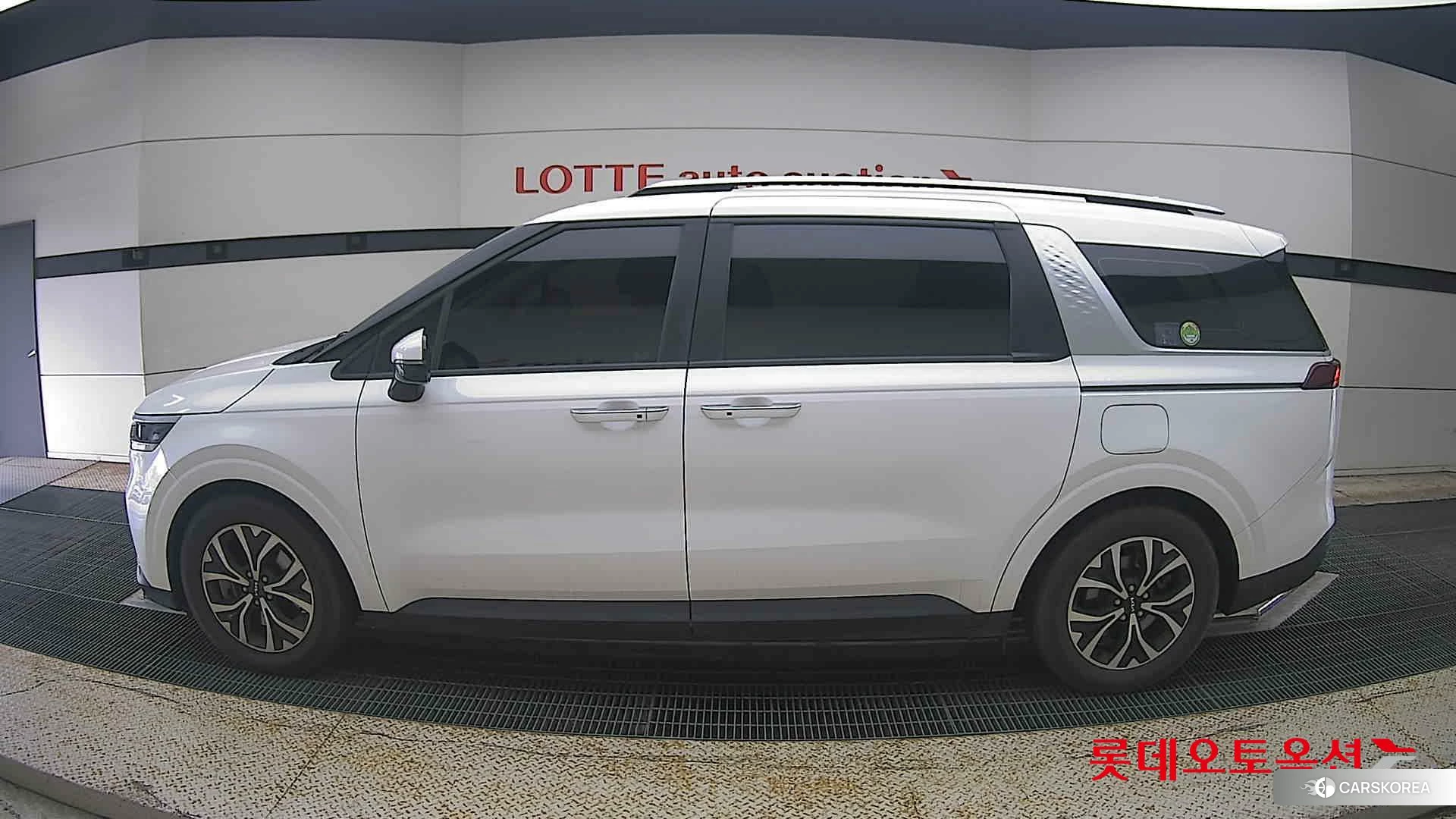 Kia Carnival id 4984707 из Кореи 34