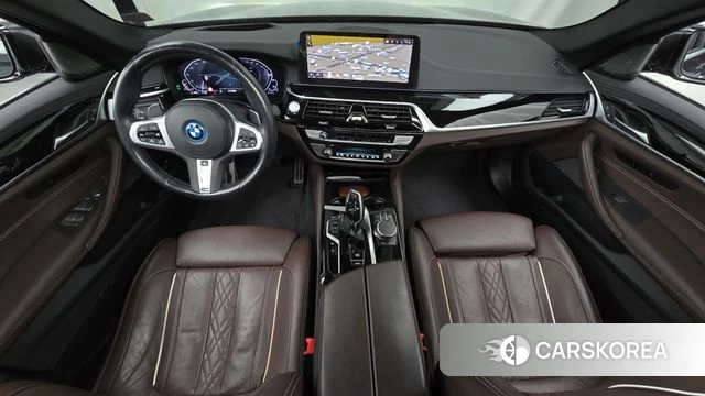 BMW 5 Series (G30) id 5022219 из Кореи 28