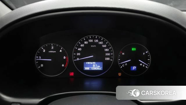 Hyundai The New Grand Starex id 4960402 из Кореи 27