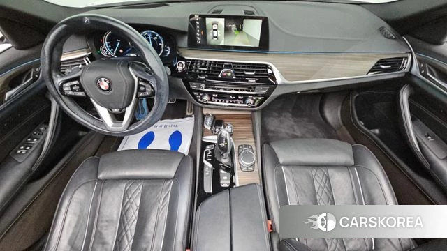 BMW 5 Series (G30) id 4953191 из Кореи 17