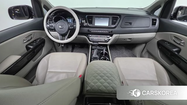 Kia The New Carnival id 4998630 из Кореи 32