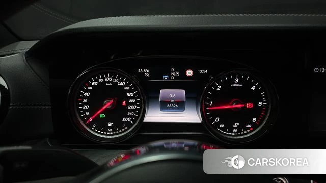 Mercedes-Benz E-Class W213 id 4967429 из Кореи 31