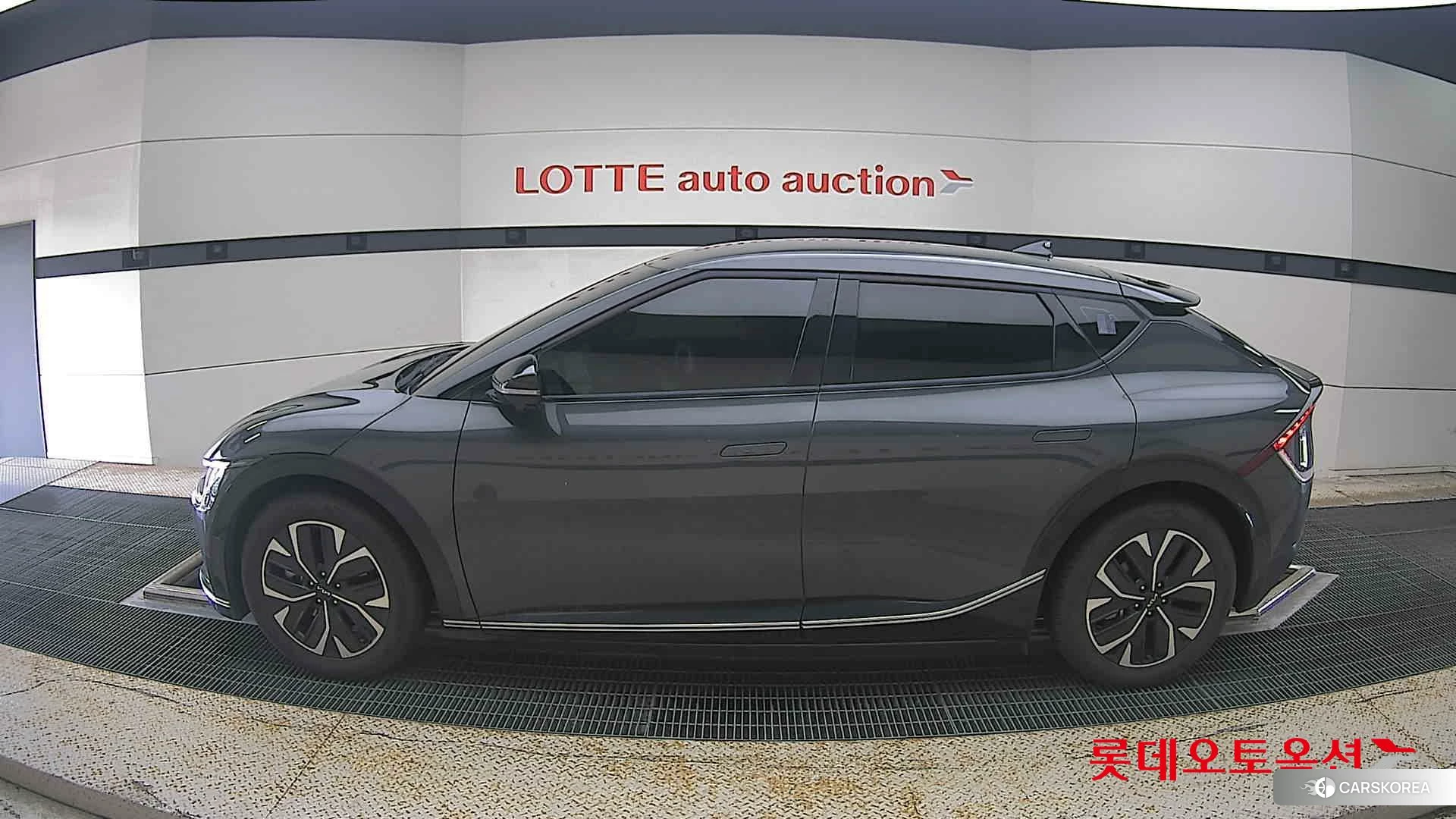 Kia EV6 id 4984672 из Кореи 33