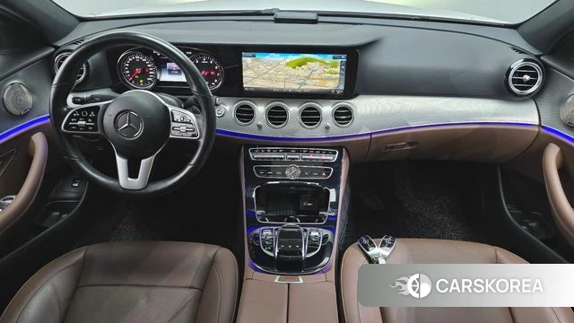 Mercedes-Benz E-Class W213 id 4978019 из Кореи 31