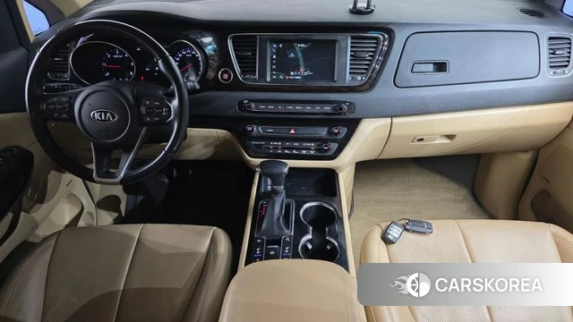 Kia The New Carnival id 3845390 из Кореи 17