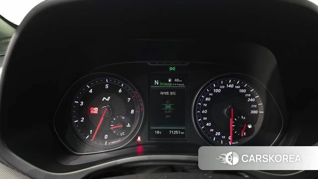 Hyundai Veloster (JS) id 4953009 из Кореи 27