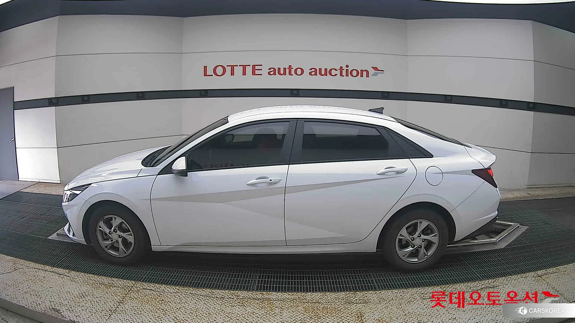 Hyundai Avante id 4984579 из Кореи 35