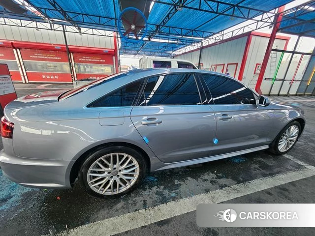 Audi New A6 id 4918940 из Кореи 12
