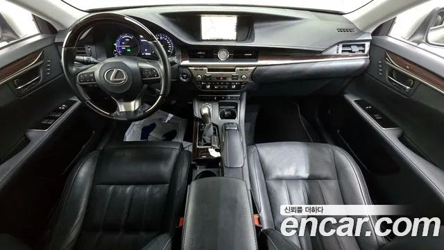 Lexus New ES300h id 2827767 из Кореи 17