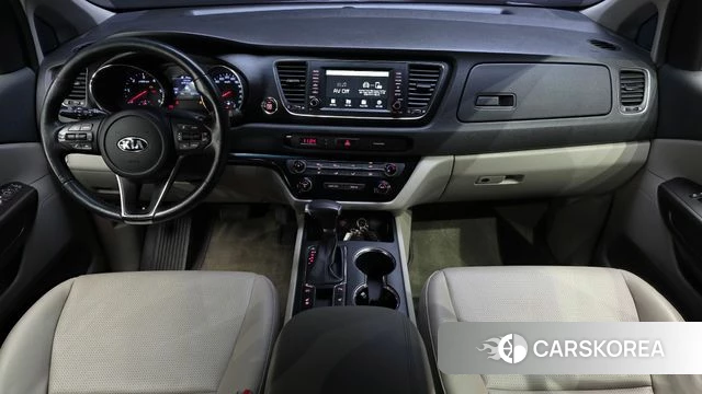 Kia The New Carnival id 5035290 из Кореи 17