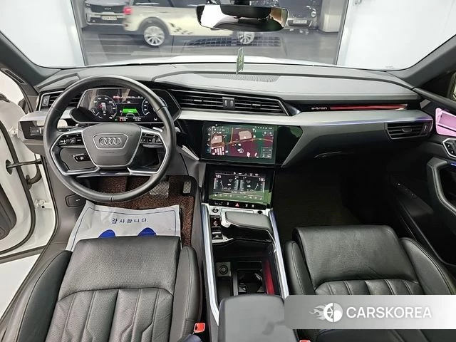 Audi e-Tron id 4942466 из Кореи 16