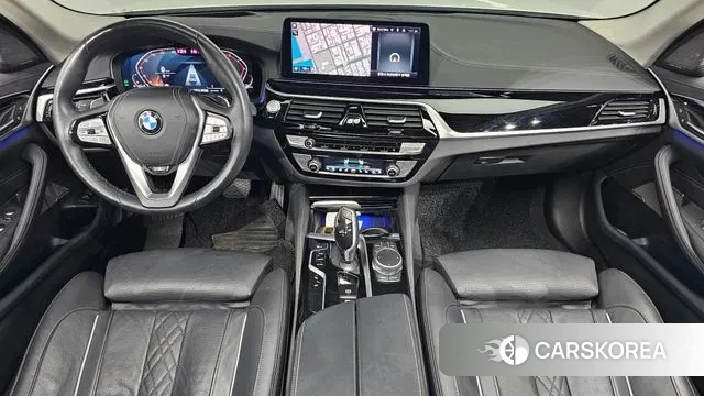 BMW 5 Series (G30) id 3717677 из Кореи 17