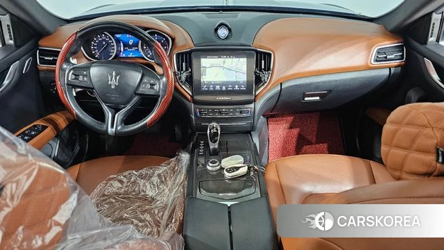 Maserati Ghibli id 4931121 из Кореи 17