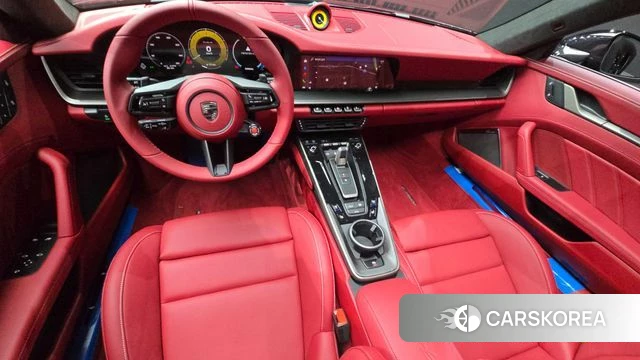 Porsche 911(992) id 5020718 из Кореи 17