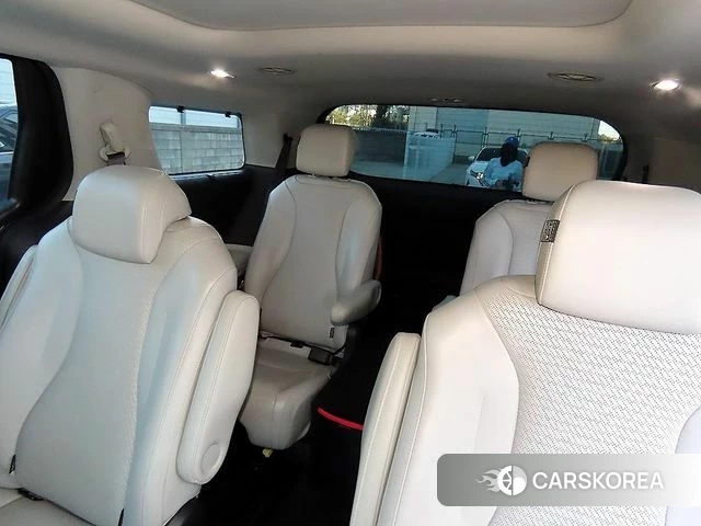 Kia Carnival 4th generation id 4952165 из Кореи 17