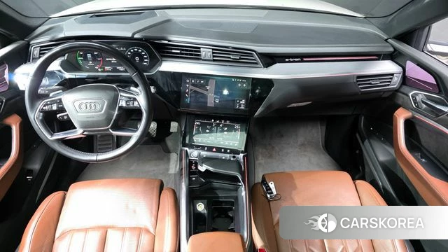 Audi e-Tron id 4923279 из Кореи 17