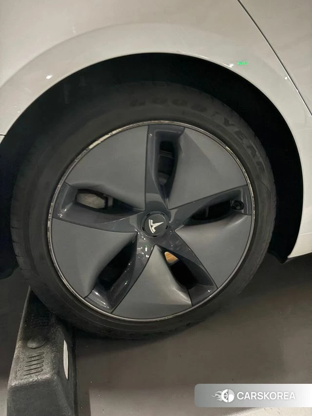Tesla Model 3 id 5003859 из Кореи 7