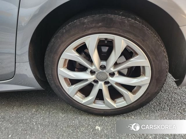 Audi New A6 id 4967877 из Кореи 9