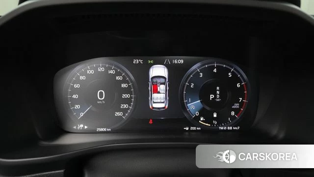 Volvo XC40 id 4966874 из Кореи 28