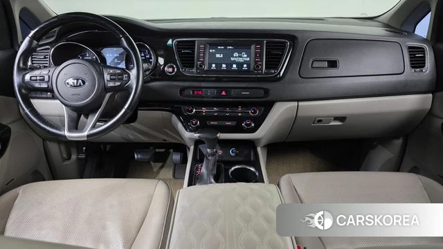 Kia The New Carnival id 5023912 из Кореи 17