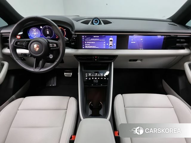 Porsche Makan EV id 4964263 из Кореи 17
