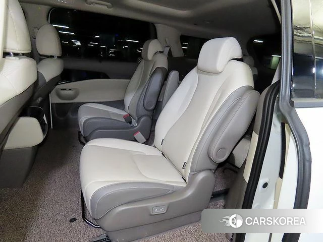 Kia The New Carnival 4th Generation id 5039108 из Кореи 17