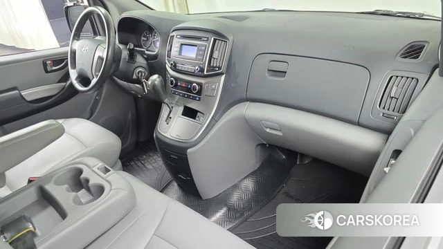 Hyundai The New Grand Starex id 4688620 из Кореи 17