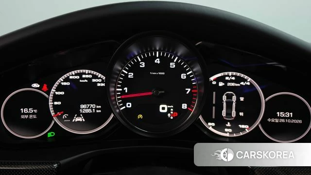 Porsche Panamera (971) id 5048575 из Кореи 31