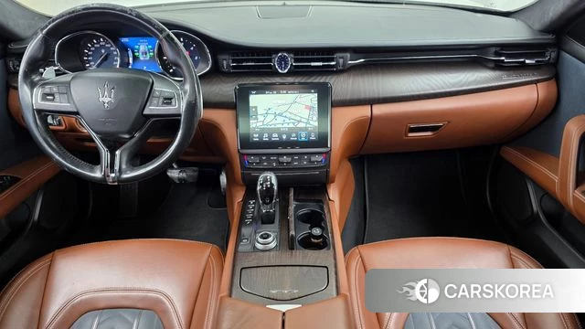 Maserati Quattroporte id 4978142 из Кореи 17
