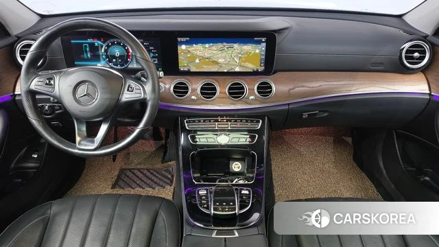 Mercedes-Benz E-Class W213 id 5029437 из Кореи 28