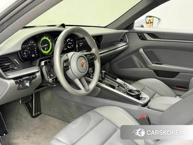 Porsche 911(992) id 4785297 из Кореи 17