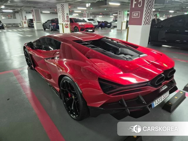 Lamborghini Revuelto id 5045547 из Кореи 10