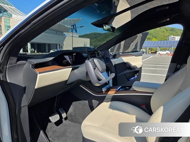 Tesla Model X id 4985792 из Кореи 9
