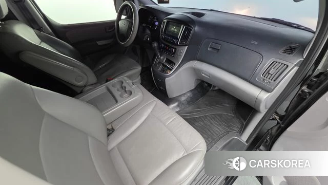 Hyundai The New Grand Starex id 3955948 из Кореи 17