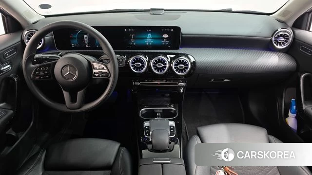 Mercedes-Benz A-Class W177 id 4943731 из Кореи 27