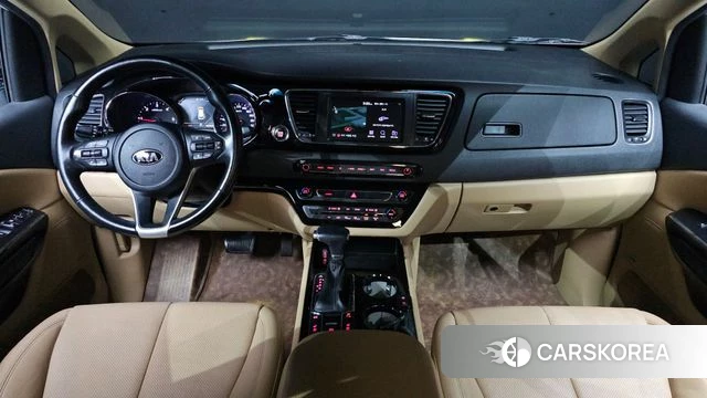 Kia The New Carnival id 5054526 из Кореи 17