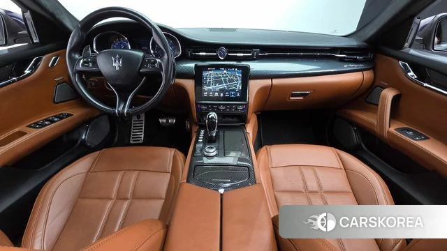 Maserati Quattroporte id 5048466 из Кореи 17