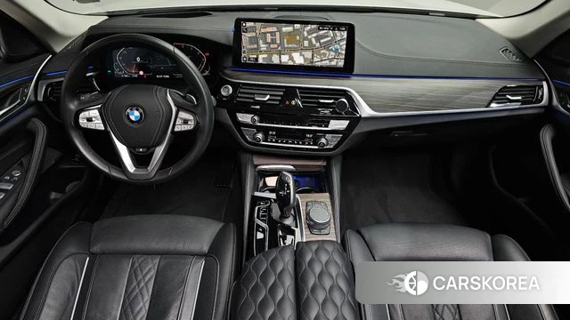 BMW 5 Series (G30) id 4921775 из Кореи 34