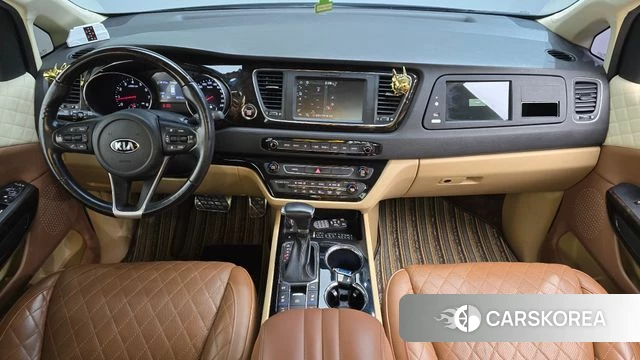 Kia The New Carnival id 4988204 из Кореи 17