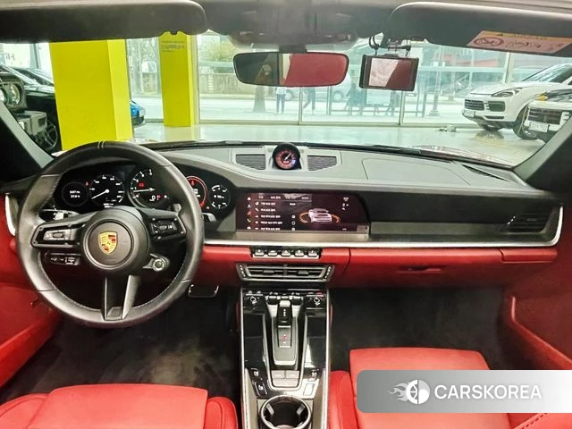 Porsche 911(992) id 4921444 из Кореи 17