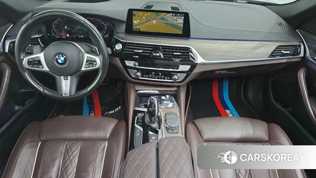 BMW 5 Series (G30) id 4992927 из Кореи 31