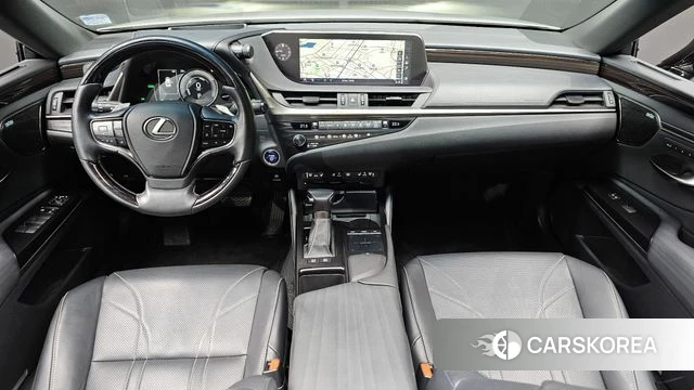 Lexus ES300h 7th generation id 4944045 из Кореи 17