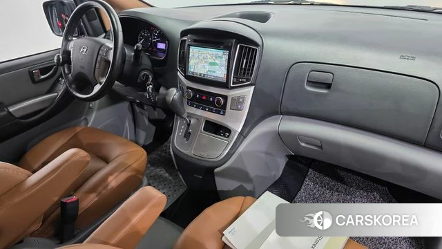 Hyundai The New Grand Starex id 4530628 из Кореи 17