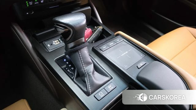 Lexus ES300h 7th generation id 4998519 из Кореи 34