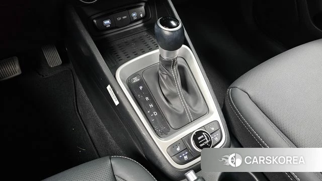 Hyundai Venue id 4964667 из Кореи 31
