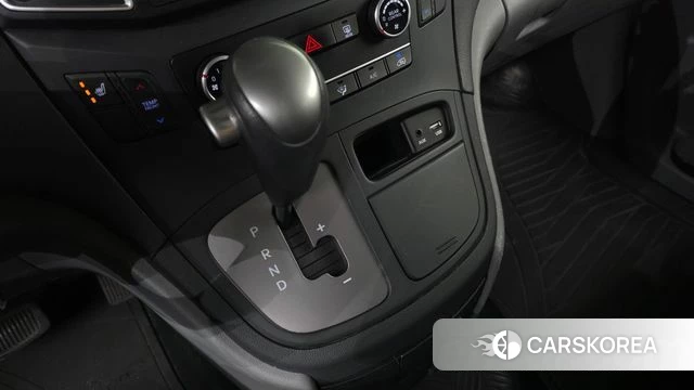 Hyundai The New Grand Starex id 5035045 из Кореи 28