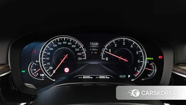 BMW 5 Series (G30) id 5042196 из Кореи 30