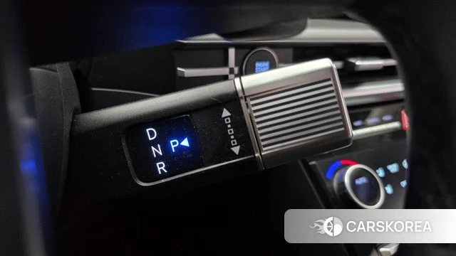 Hyundai Santa Fe (MX5) id 4995723 из Кореи 32